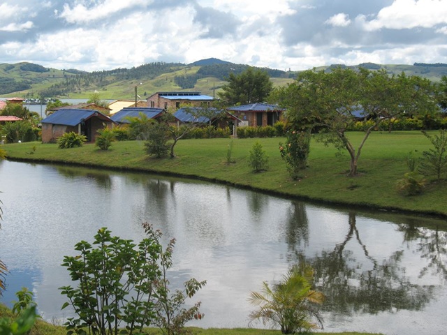 cabins & Cottage Calima Lake Colombia