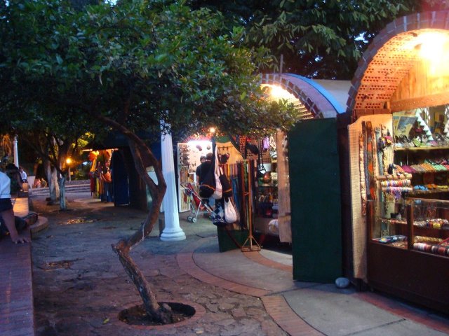 Donde comprar artesanias en Cali - Sitios Tur�sticos de Cali, Colombia