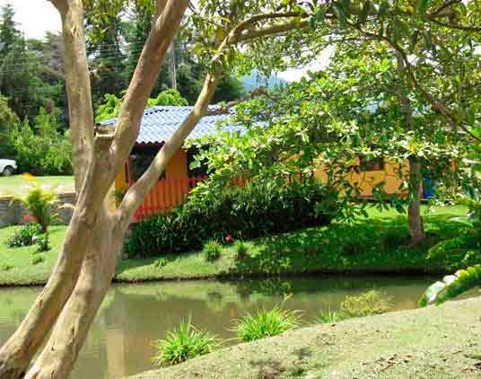 cabins & Cottage Calima Lake Colombia
