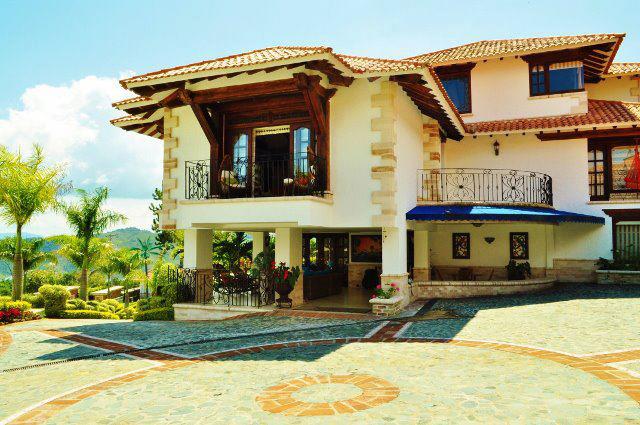 Luxury villa vacations