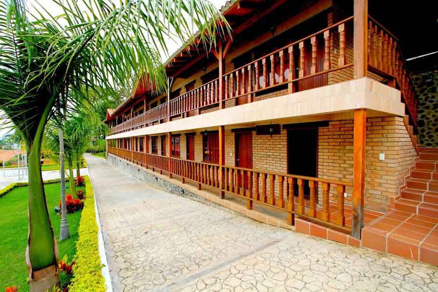 Hoteles Lago Calima, Darien