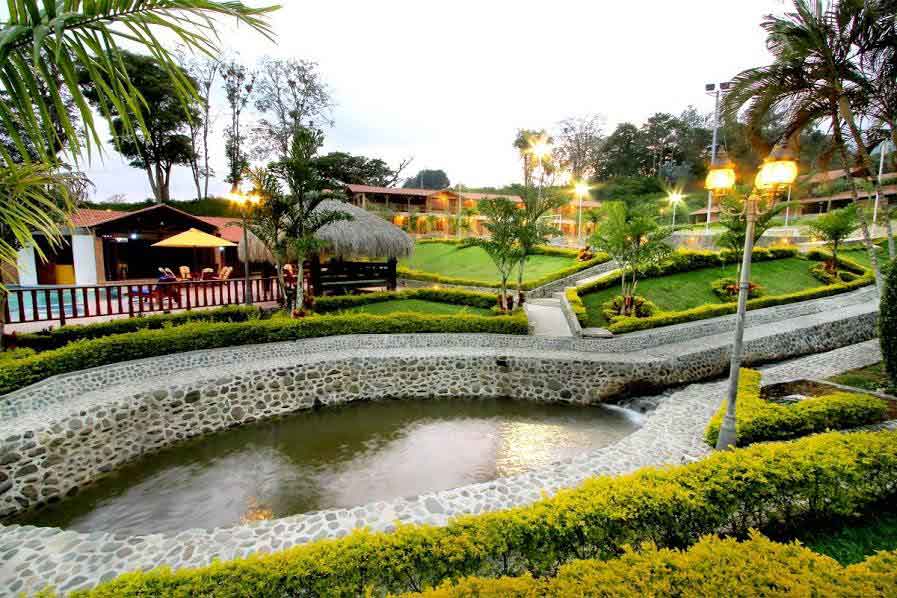 Hoteles Lago Calima, Darien