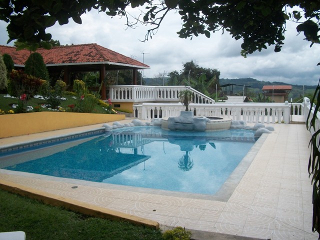 vacation rentals and apartment rentals