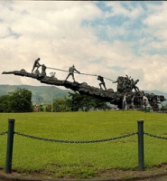 Monumento a la solidaridad Empresarial