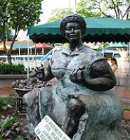 La Negra del Chontaduro en Cali Colombia