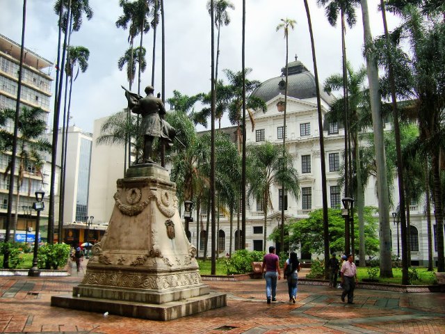 Plaza de Cayzedo en Cali, Colombia.