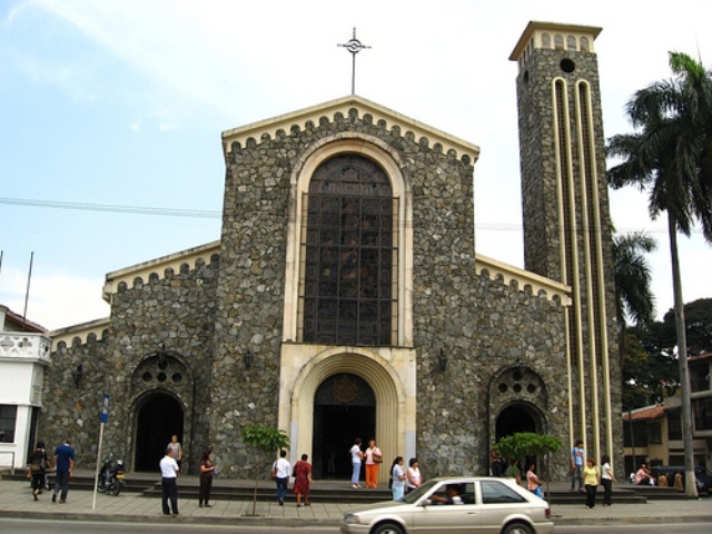 Iglesia de San Fernando Rey en Cali, Colombia.