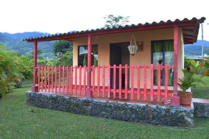 Hoteles Lago Calima, Darien