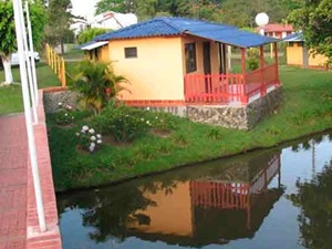 alojamientos lago Calima