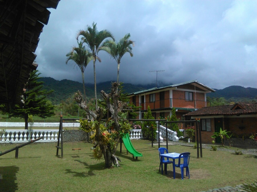 Hoteles Lago Calima, Darien