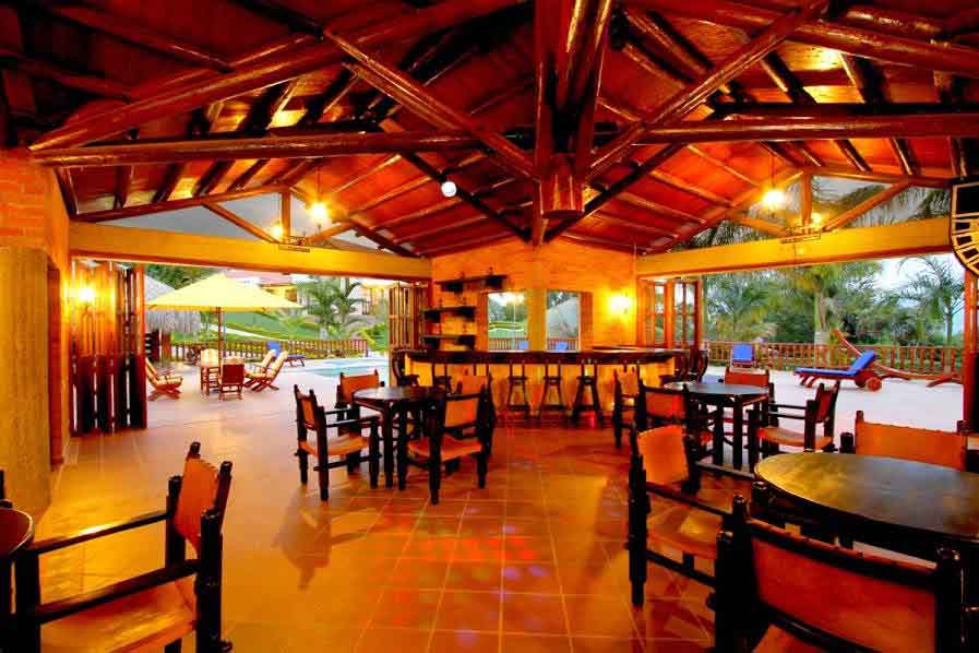 Hoteles Lago Calima, Darien
