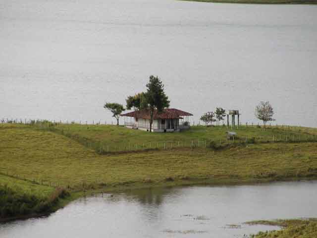 Fotos Lago Calima, Dari�n Colombia.
