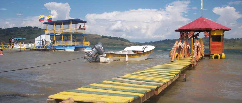 Alojamiento de 4 personas en el Lago Calima