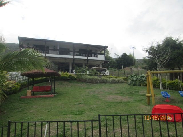 Hoteles Lago Calima, Darien